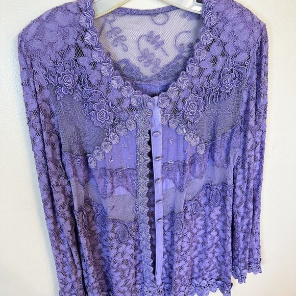Unbranded Tops - Vintage Womens Purple Lavender Long Sleeve Button Up Shirt Top Medium Lace